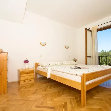 Apartments Marija Sukosan Exterior photo